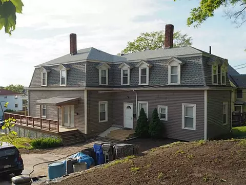 521 June St, Fall River, MA 02720 photo 12