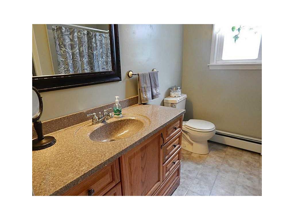 9 Brookview Ct, Westerly, RI 02891 photo 17