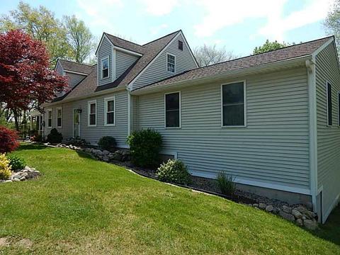 9 Brookview Ct, Westerly, RI 02891 photo 1