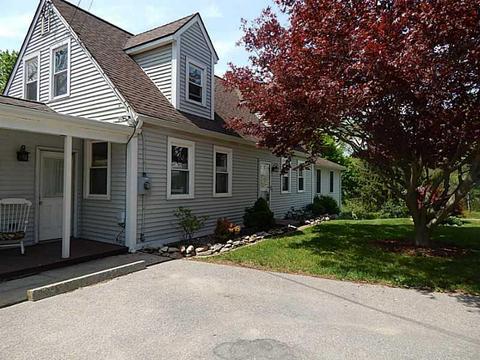 9 Brookview Ct, Westerly, RI 02891 photo 5