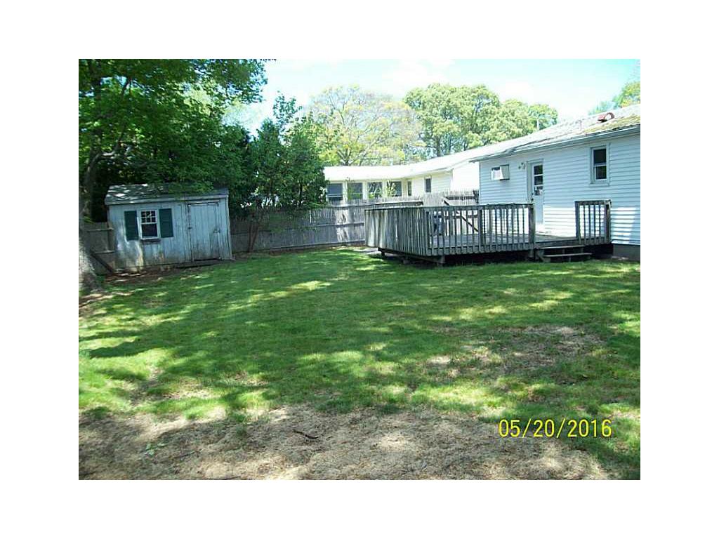118 Grassmere St, Warwick, RI 02889 photo 3