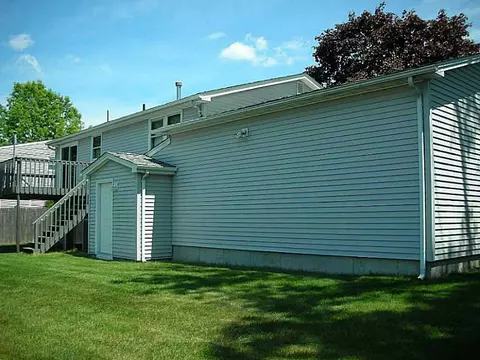 55 Grimshaw Pl, Warwick, RI 02889 photo 20