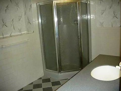 55 Grimshaw Pl, Warwick, RI 02889 photo 18