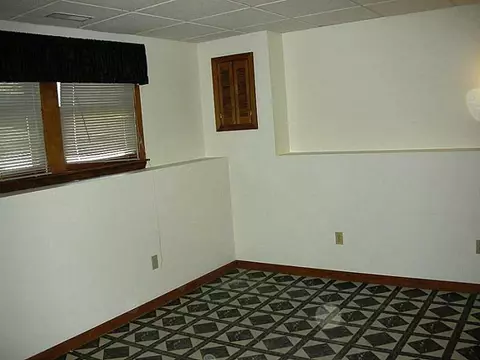 55 Grimshaw Pl, Warwick, RI 02889 photo 16