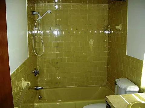 55 Grimshaw Pl, Warwick, RI 02889 photo 13