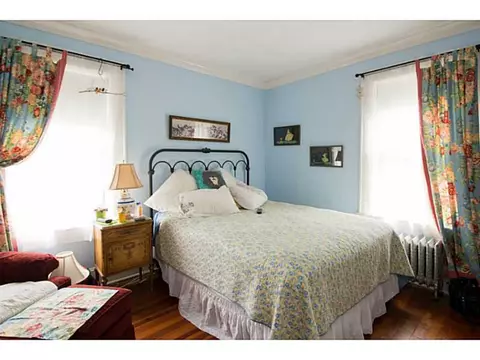 419 Prospect St, Woonsocket, RI 02895 photo 11