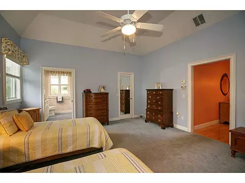 84 Uzzi Ave, Westerly, RI 02891 photo 14
