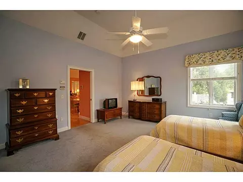 84 Uzzi Ave, Westerly, RI 02891 photo 15