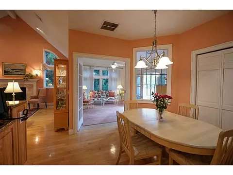 84 Uzzi Ave, Westerly, RI 02891 photo 8