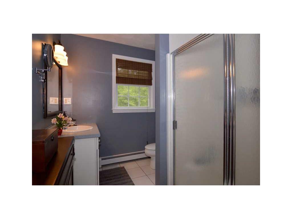 29 Alberta St, Hope, RI 02831 photo 18