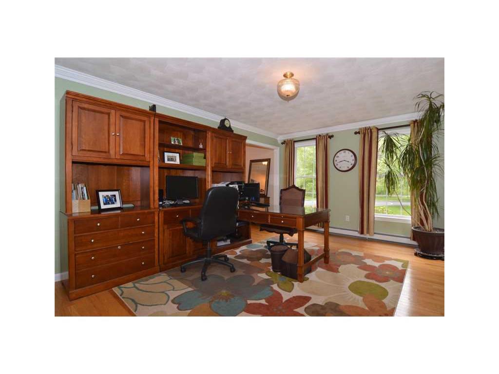 29 Alberta St, Hope, RI 02831 photo 12