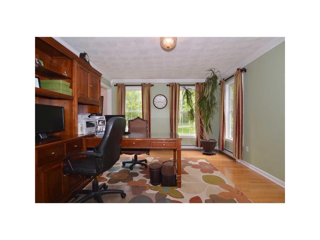29 Alberta St, Hope, RI 02831 photo 13
