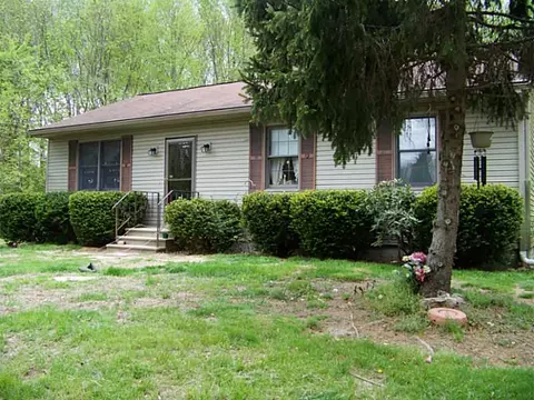 209 Shippee Schoolhouse Rd, Killingly, CT 06239 photo 3
