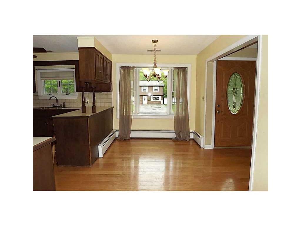 40 Killdeer Island Rd, Webster, MA 01570 photo 5