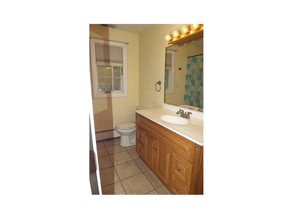 40 Killdeer Island Rd, Webster, MA 01570 photo 13