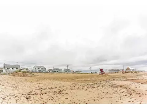 14 Uzzi Ave, Westerly, RI 02891 photo 23