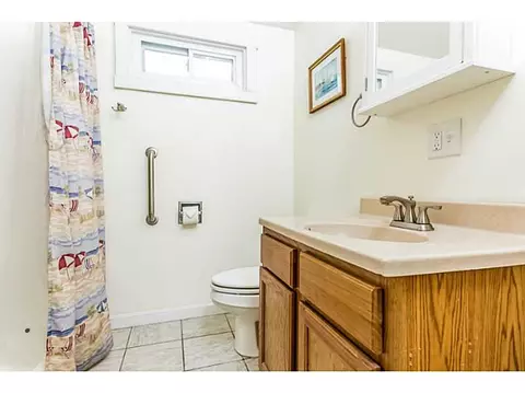14 Uzzi Ave, Westerly, RI 02891 photo 16