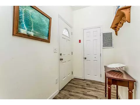 14 Uzzi Ave, Westerly, RI 02891 photo 3