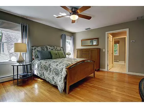 4 Hillside Rd, Cumberland, RI 02864 photo 14