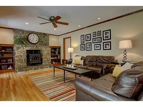 4 Hillside Rd, Cumberland, RI 02864 photo 5
