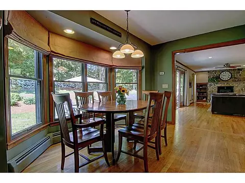 4 Hillside Rd, Cumberland, RI 02864 photo 8