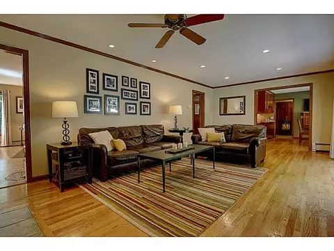 4 Hillside Rd, Cumberland, RI 02864 photo 6