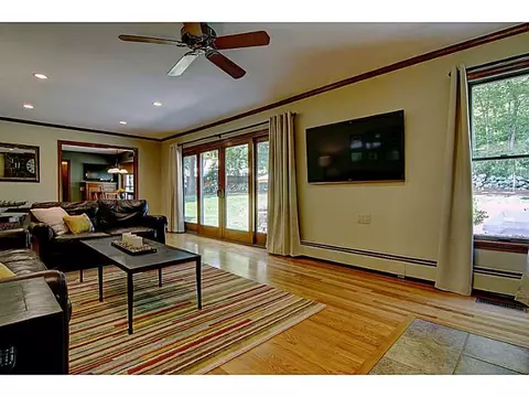 4 Hillside Rd, Cumberland, RI 02864 photo 7
