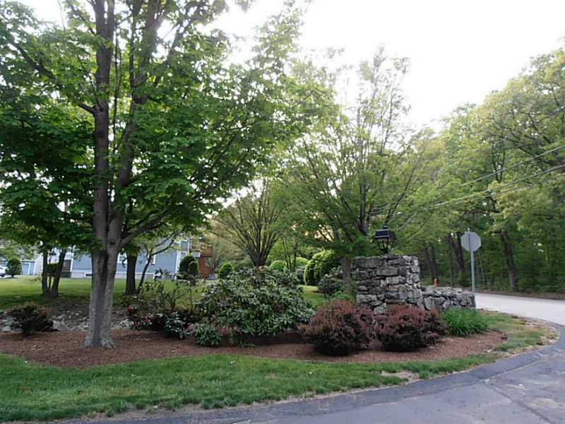 502 Brookhaven Ln, Woonsocket, RI 02895 photo 15