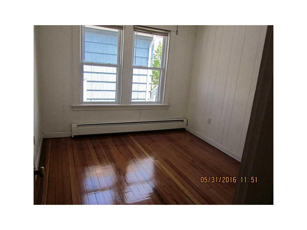 226 Joffre Ave, Woonsocket, RI 02895 photo 11