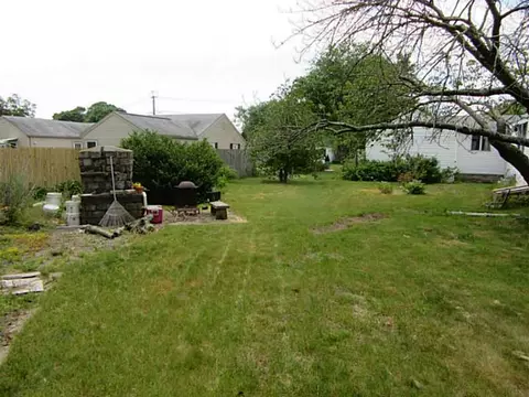 30 Aurora Dr, Warwick, RI 02889 photo 7