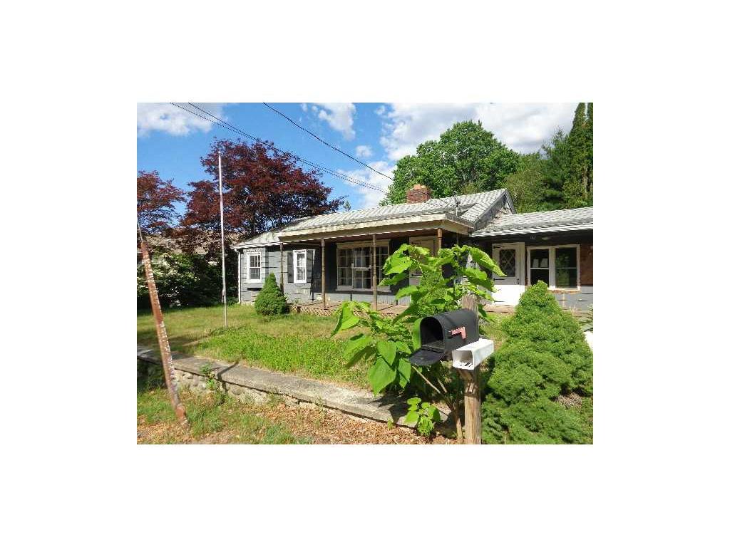 162 Thomas St, Woonsocket, RI 02895 photo 1