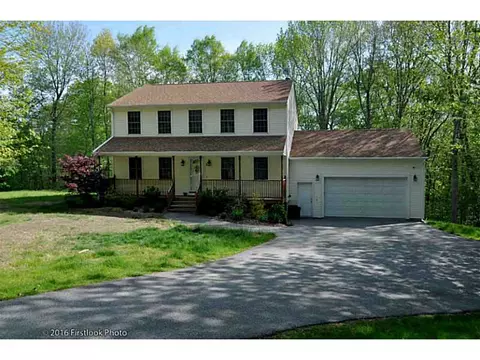 1 Balcom Rd, Foster, RI 02825 photo 1
