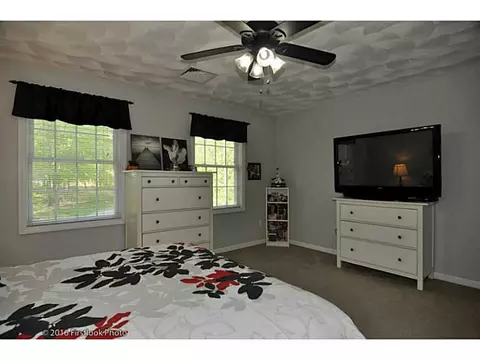 1 Balcom Rd, Foster, RI 02825 photo 16