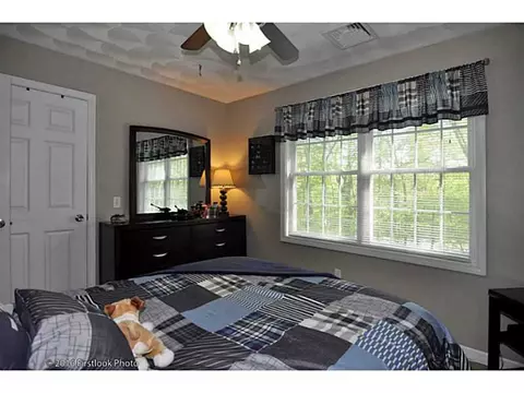 1 Balcom Rd, Foster, RI 02825 photo 18