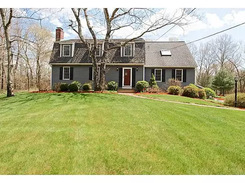 165 Plain St, Rehoboth, MA 02769 photo 1