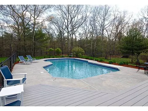 165 Plain St, Rehoboth, MA 02769 photo 22