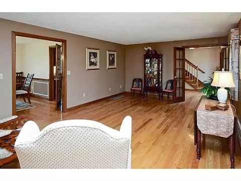 165 Plain St, Rehoboth, MA 02769 photo 5