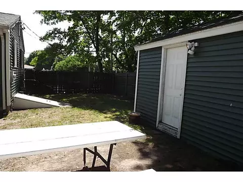 740 Ray St, Fall River, MA 02720 photo 21