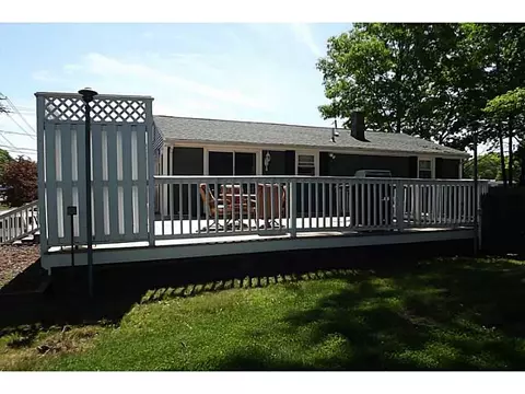 740 Ray St, Fall River, MA 02720 photo 18