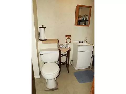 740 Ray St, Fall River, MA 02720 photo 14