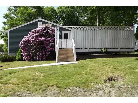 740 Ray St, Fall River, MA 02720 photo 17