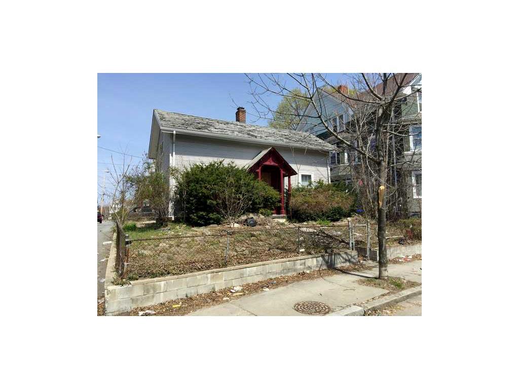 369 Orms St, Providence, RI 02908 photo 1