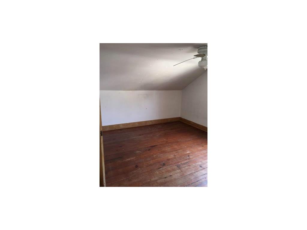 369 Orms St, Providence, RI 02908 photo 6