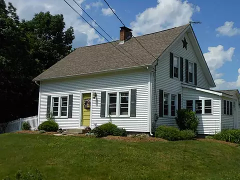 112 Saw Mill Hill Rd, Killingly, CT 06239 photo 2