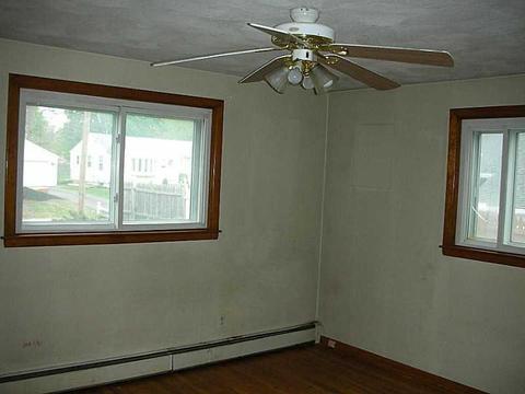 126 Gorham Ave, Warwick, RI 02886 photo 11