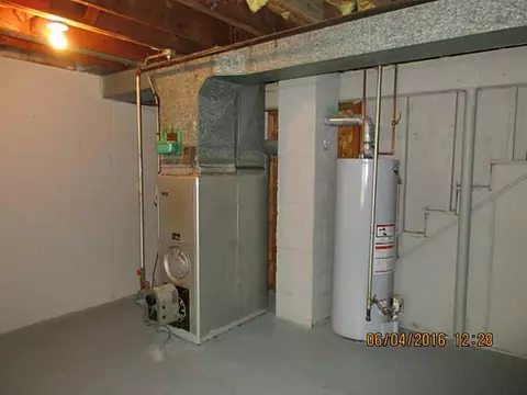 729 Elm St, Woonsocket, RI 02895 photo 12