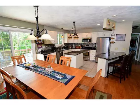 44 Fatima Rd, Warwick, RI 02886 photo 6