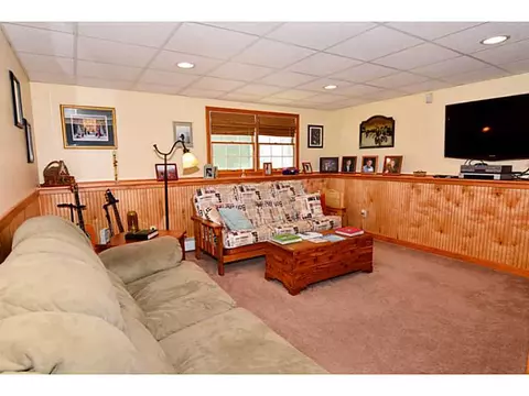44 Fatima Rd, Warwick, RI 02886 photo 19