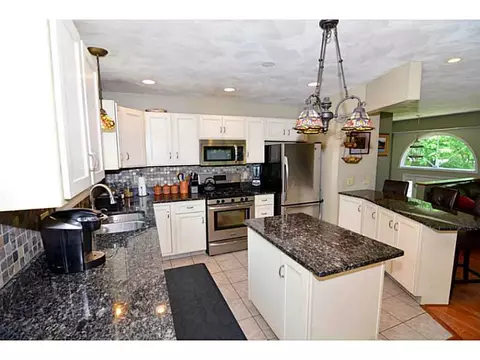 44 Fatima Rd, Warwick, RI 02886 photo 9