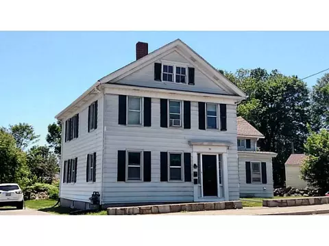 31 Tower St, Westerly, RI 02891 photo 2